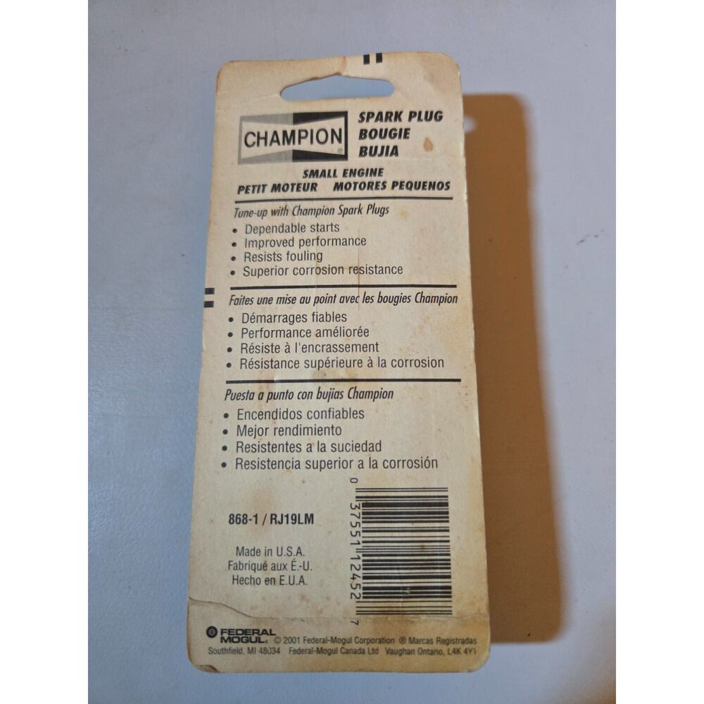 New Champion Spark Plug 868-1 RJ19LM Small Engine‎ - Picture 2 of 2